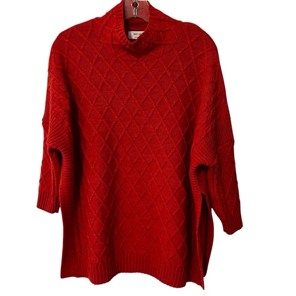 Mer Sea The Lisbon Traveler Coral orange mock neck cable knit one size - Picture 7 of 13